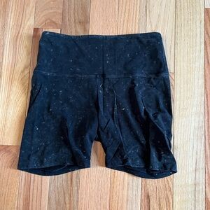 Women's Victorias Secret yoga biker shorts